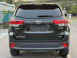 Toyota Highlander 3