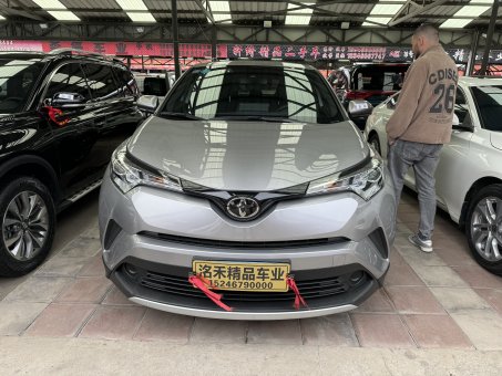 Toyota izoa (C-HR) 2020 год (доступен к заказу)