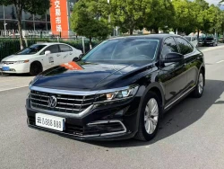 Volkswagen Passat 2