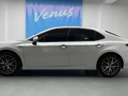 Toyota Camry 1