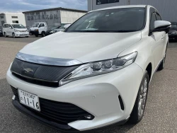 Toyota Harrier Premium 7
