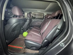 Hyundai Santa Fe 5