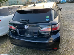 LEXUS CT200h 5