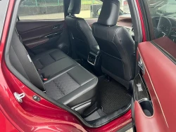 Toyota Harrier 1