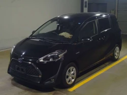 Toyota Sienta 0