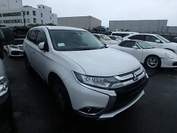 Mitsubishi Outlander 0