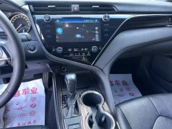 Toyota Camry 14