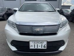Toyota Harrier Premium 4