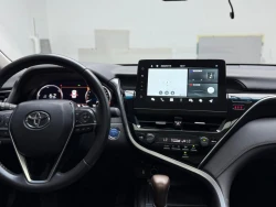 Toyota Camry 8