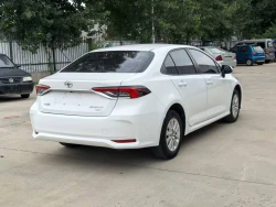 Toyota Corolla 4