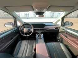 Trumpchi M6 3