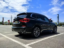 BMW X3 4