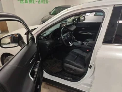 Toyota Harrier 4