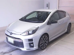 Toyota Aqua 0