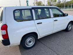 Toyota Succeed 1
