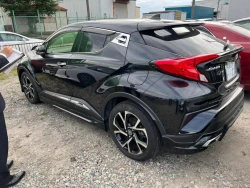 Toyota C-HR 12