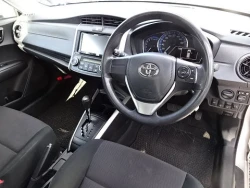 Toyota Fielder 4