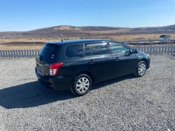 Toyota Corolla Fielder 3