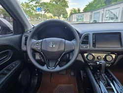 Honda Vezel 6