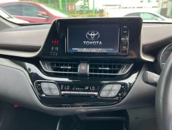 Toyota C-HR 2
