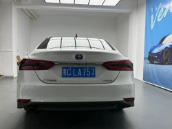 Toyota Camry 3