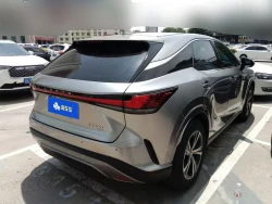 Lexus RX300 7