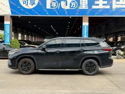 Toyota Highlander 2