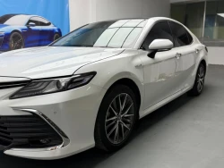 Toyota Camry 2