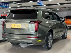 Cadillac XT-6 1