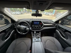 Toyota Highlander 3