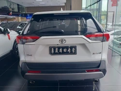 Toyota Rav4 7