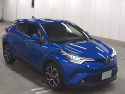 Toyota CH-R 3
