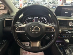 Lexus RX300 11