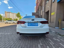 Toyota Camry 5