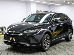 Toyota Harrier 1