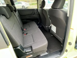 TOYOTA SIENTA 6