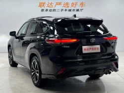 Toyota Crown Kluger 7