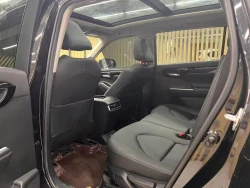 Toyota Highlander 1