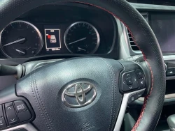 Toyota Highlander 6