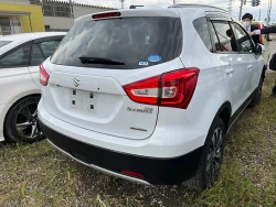 Suzuki SX4 S-Cross 2