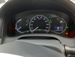 LEXUS CT200h 8
