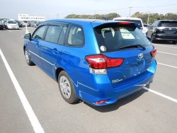 Toyota Fielder 2
