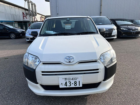 Toyota Succeed UL 2018 год (продан)