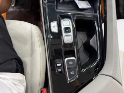 Hyundai Custo 3