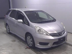 Honda Fit Shuttle 0