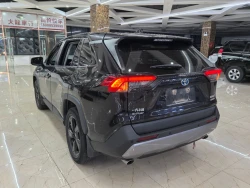 Toyota Rav4 5