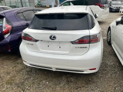 LEXUS CT200h 15