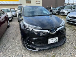 Toyota C-HR 13
