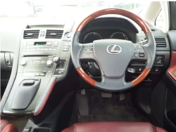 Lexus HS250h 4