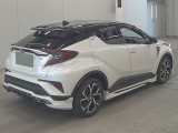 Toyota CH-R G-T HYBRID 2018 год (продан) 1